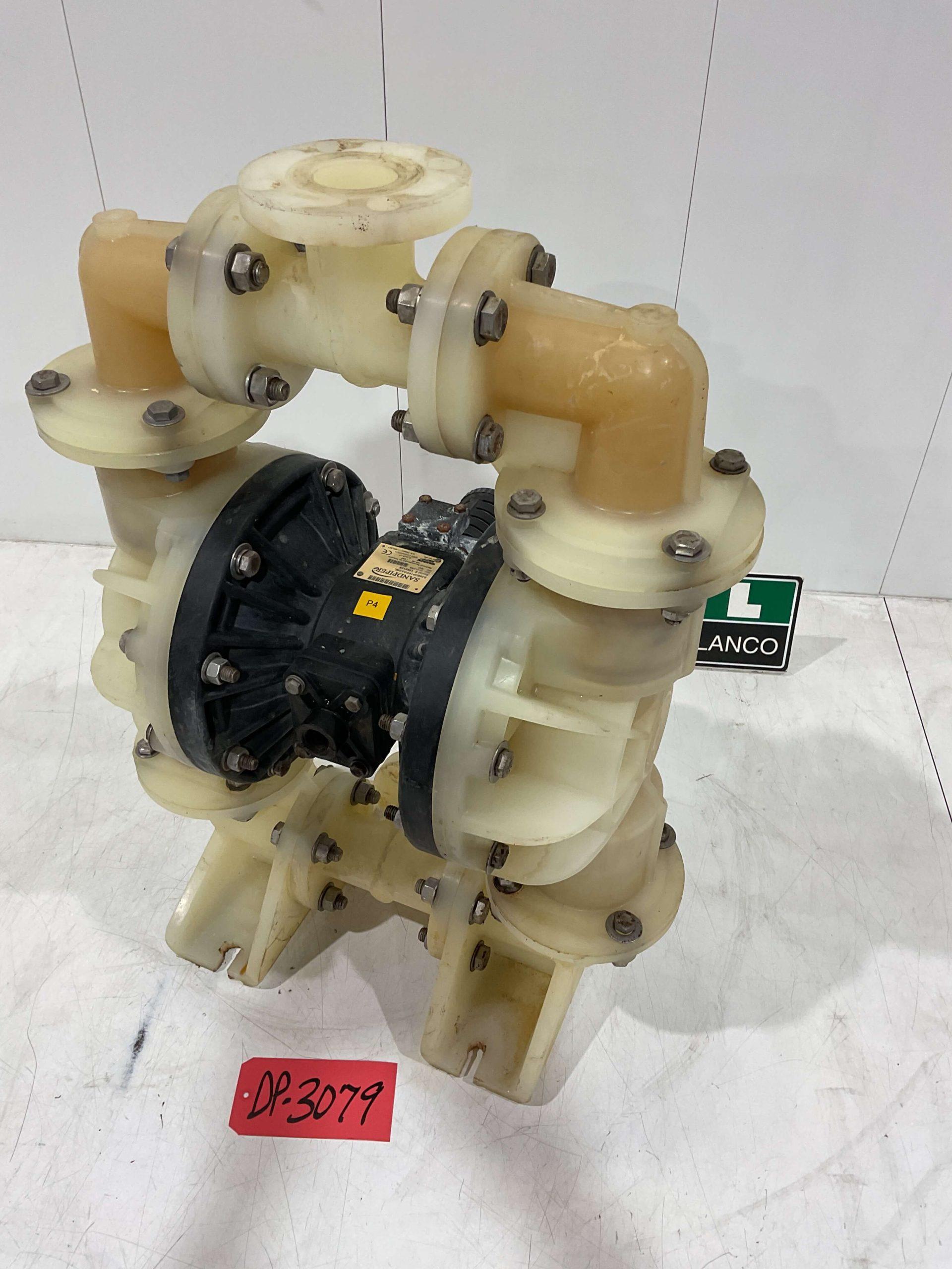 Sandpiper Poly 2" Inlet 2" Outlet Diaphragm Pump DP3079