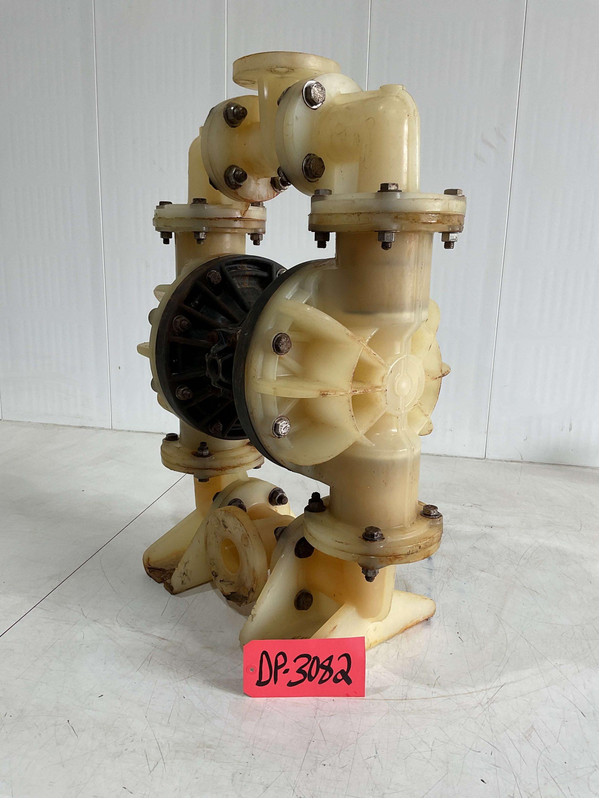 Sandpiper Poly 2" Inlet 2" Outlet Diaphragm Pump DP3082