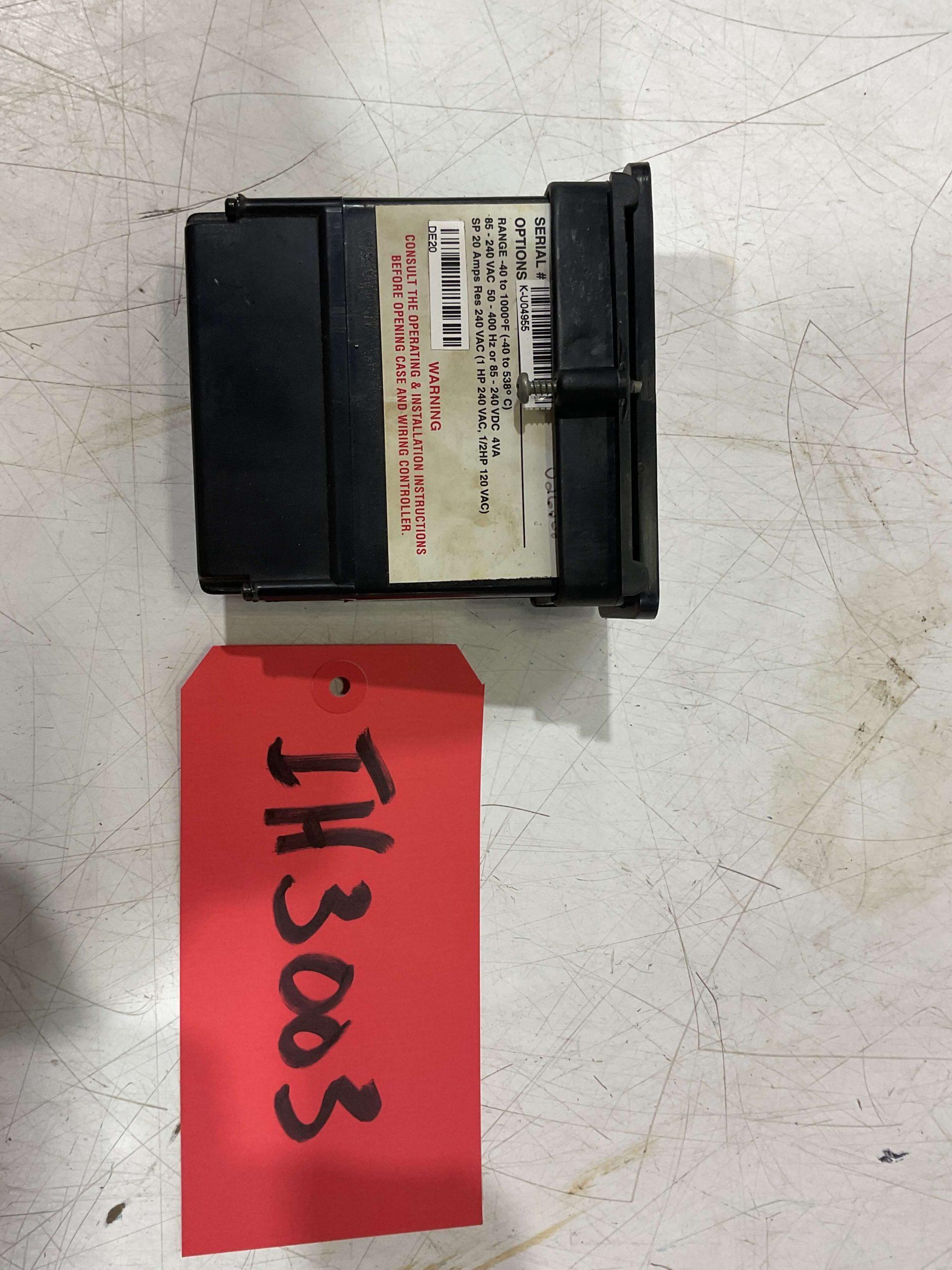 Process Technology DE20 Temperature Controller IH3003