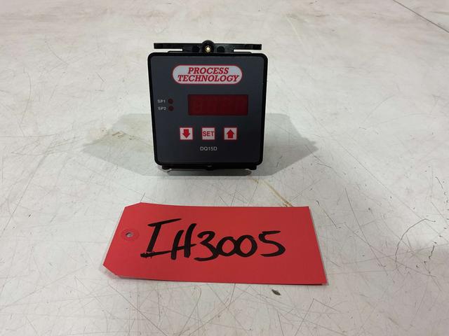 Process Technology DQ15D Temperature Controller IH3005