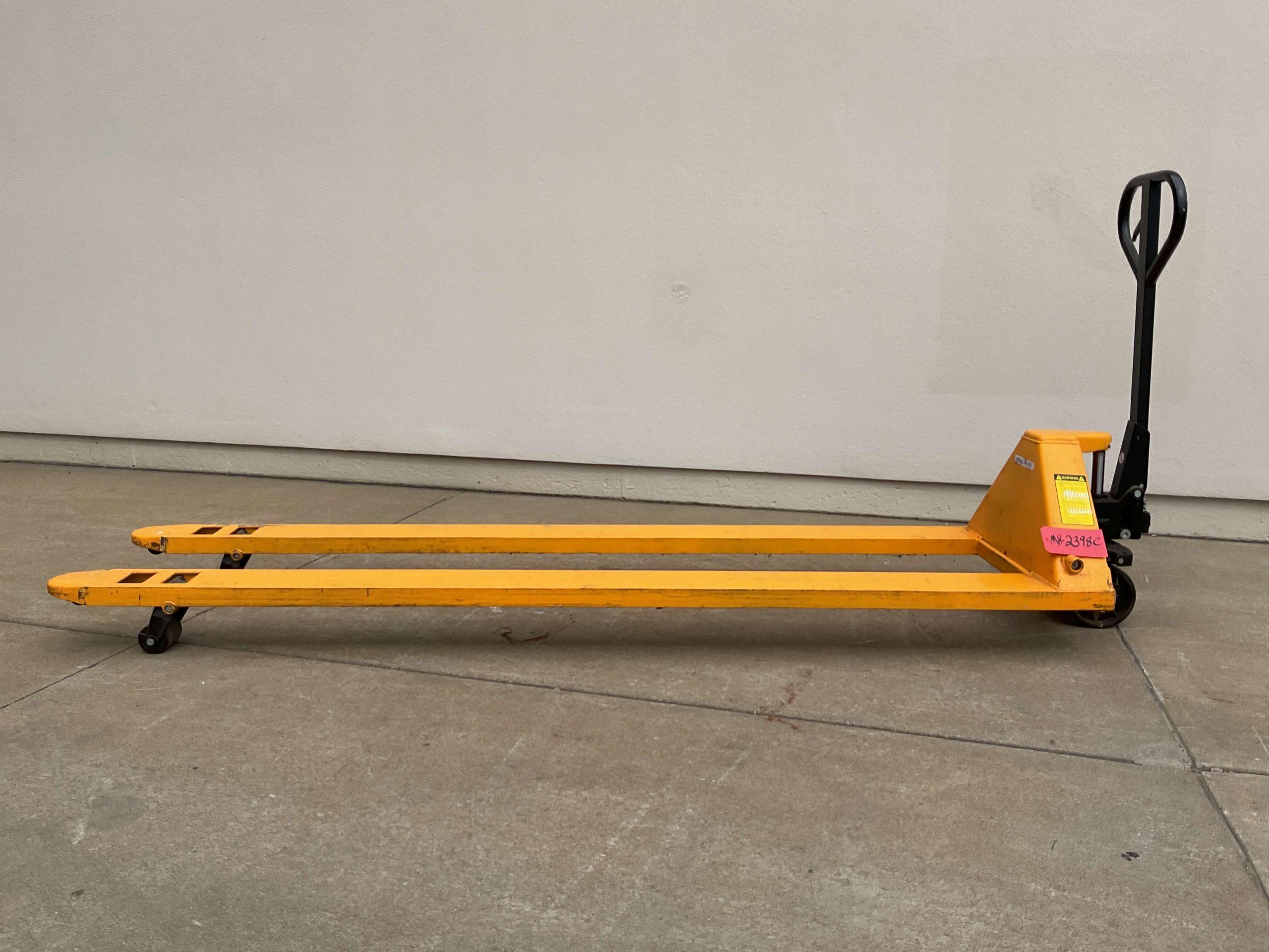 Uline 5500 lb. Capacity Extra Long Fork Pallet Jack MH2398C